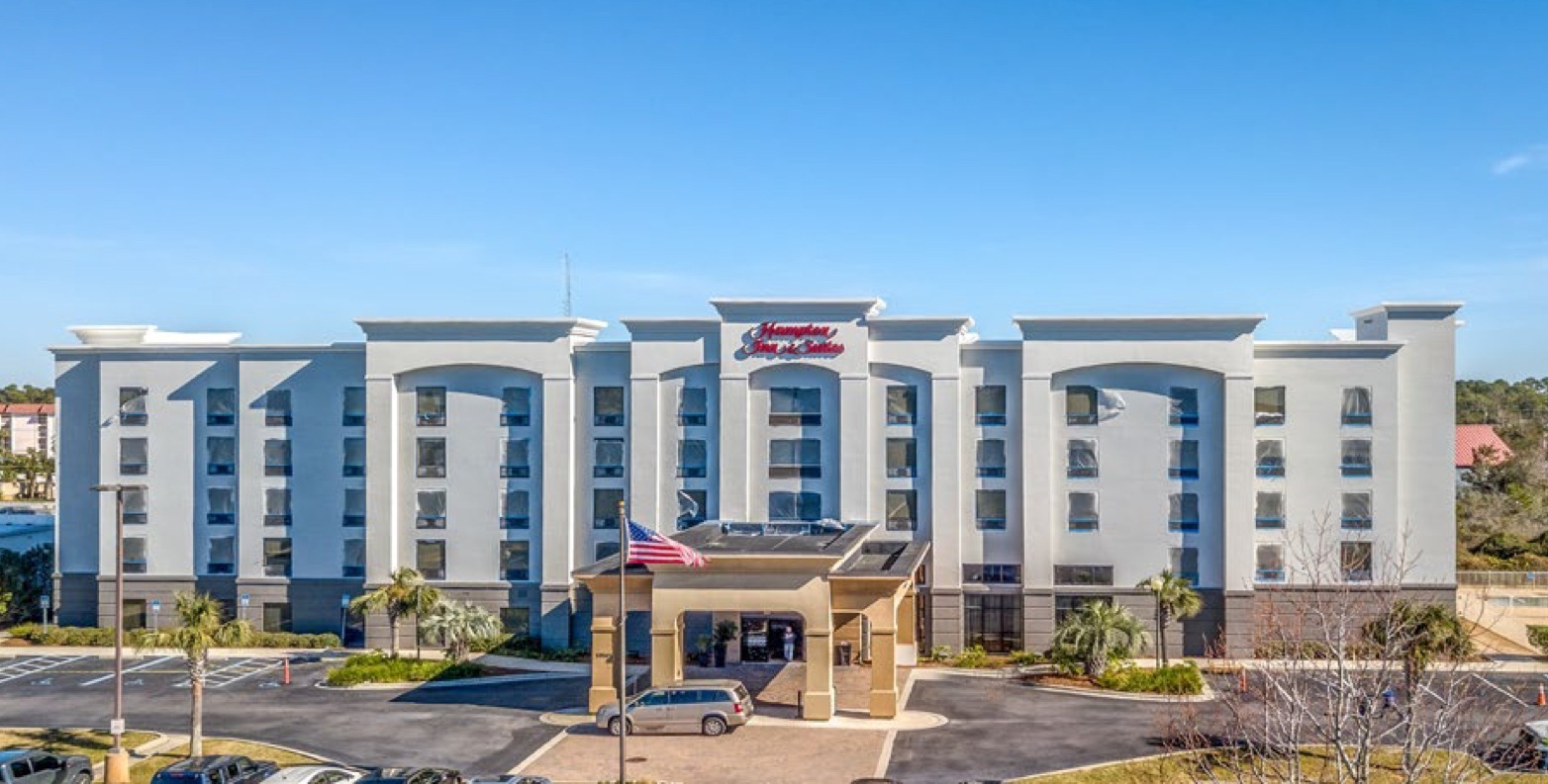 Hampton Inn- outdoor view